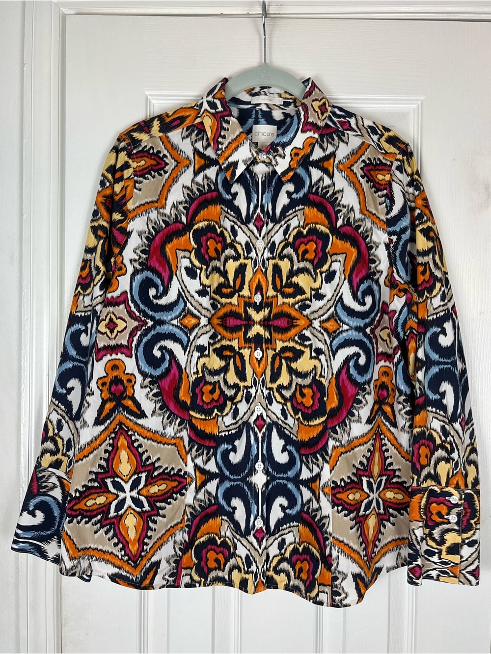 Chico’s Vibrant Paisley Button Up Top 100% Cotton Breathable